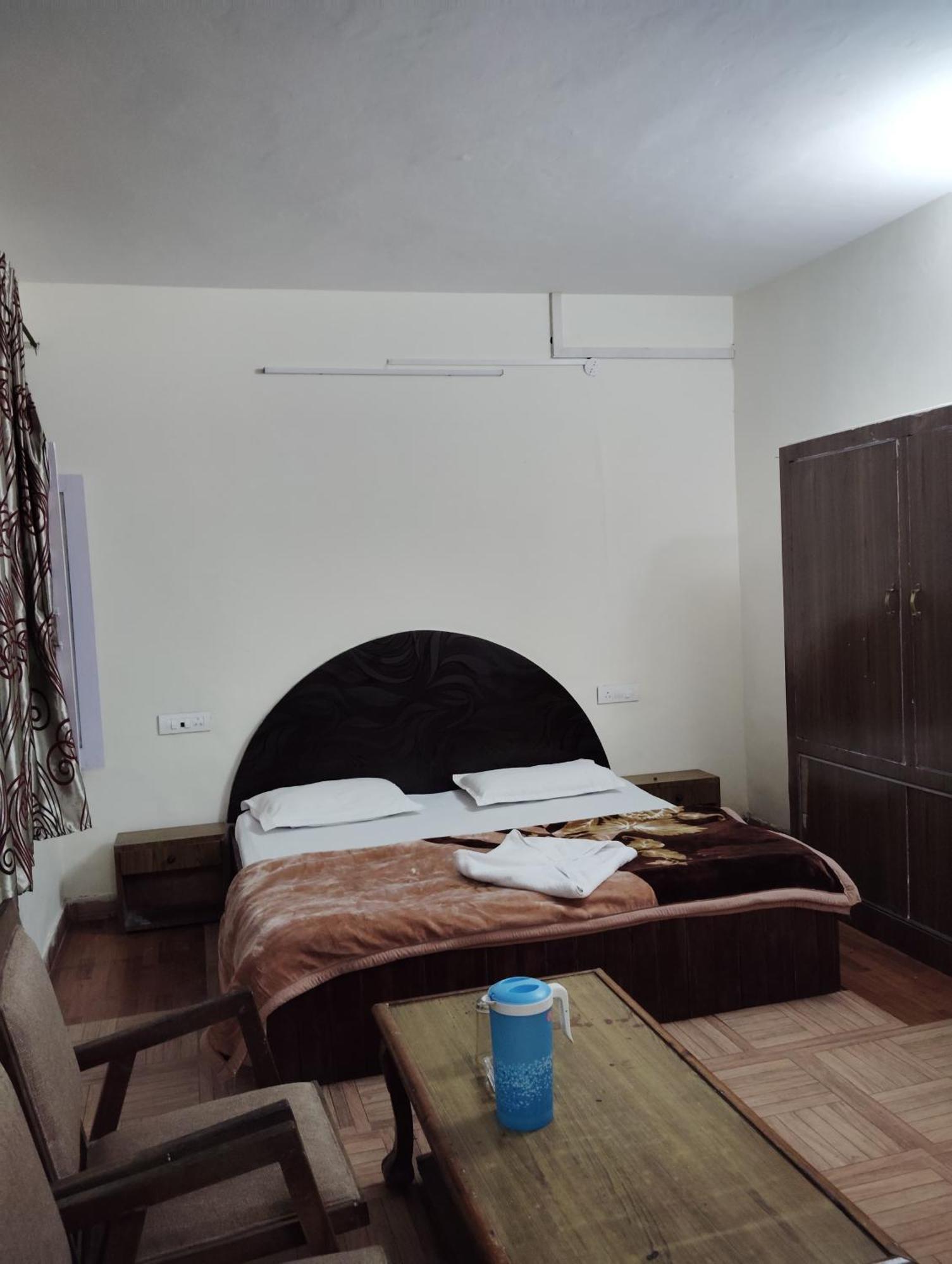 Hotel New Gulmarg Manali Extérieur photo